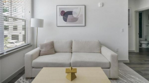Landing at The Standard on the River - Studio in Northside